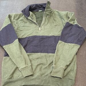 Brandy Melville Olive and Navy Striped Quarter-Zip Crewneck
